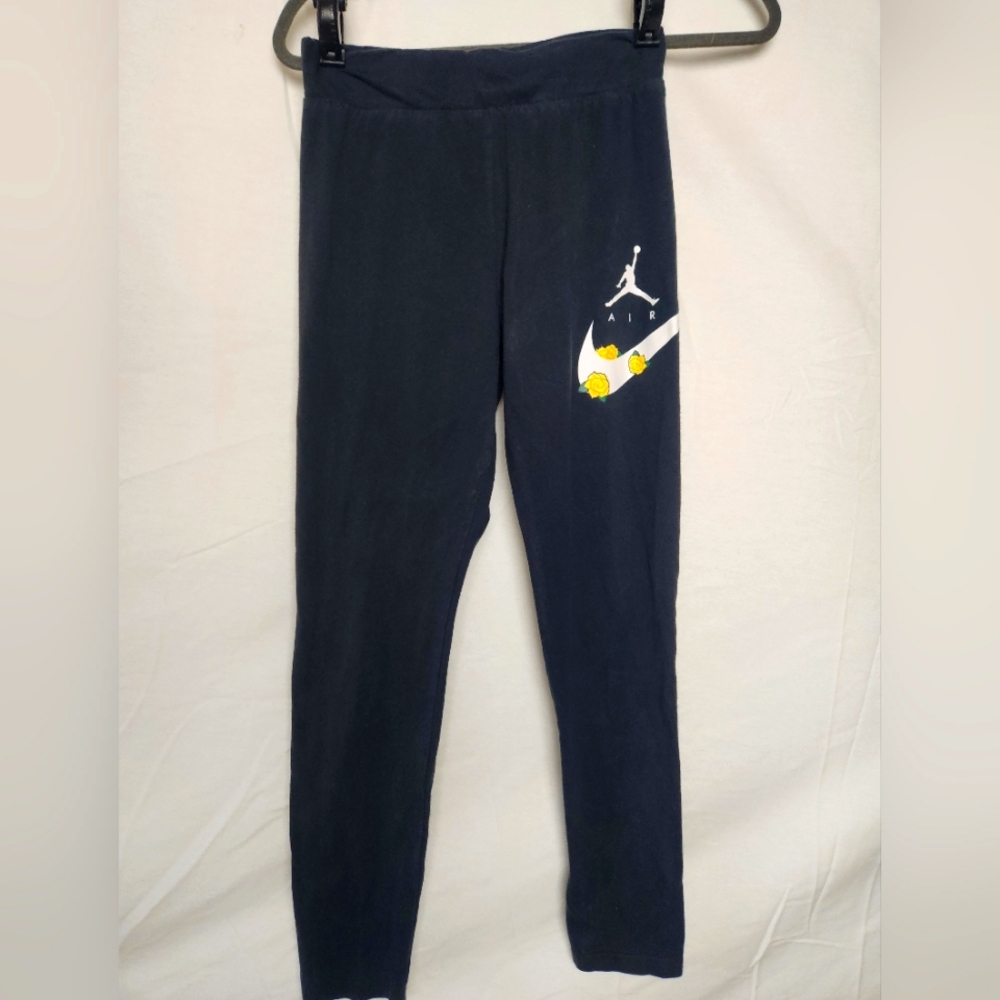 Nike Air Jordan Women's XL  leggings Yellow roses Flowers